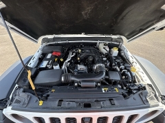 Used 2023  Jeep Gladiator Rubicon 4x4 at Kama'aina Nissan near Hilo&comma; HI