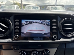Used 2023  Toyota Tacoma 2WD SR5 Double Cab 5' Bed I4 AT &lpar;Natl&rpar; at IK Auto Group near Hilo&comma; HI