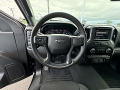 Used 2022  Chevrolet Silverado 1500 4WD Crew Cab 147" Custom Trail Boss at IK Auto Group near Hilo&comma; HI