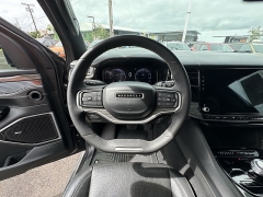 Used 2022  Jeep Wagoneer Series III 4x4 at Kama'aina Nissan near Hilo&comma; HI
