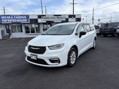  2024 Chrysler Pacifica Touring L FWD at IK Auto Group near Hilo&comma; HI