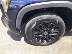 Used 2025  Toyota Tundra 4WD Limited CrewMax 5&period;5ft Bed at Kama'aina Nissan near Hilo&comma; HI