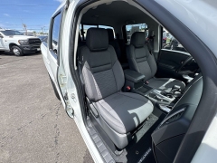 Used 2024  Nissan Frontier Crew Cab 4x2 SV at IK Auto Group near Hilo&comma; HI
