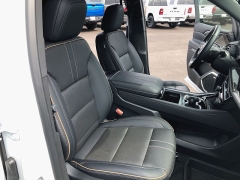 Used 2025  Chevrolet Traverse FWD 4dr High Country w&sol;1LZ at Kona Nissan near Kailua Kona&comma; HI