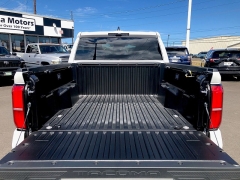 Used 2025  Toyota Tacoma 4WD TRD Off Road Double Cab 5ft Bed AT at Kama'aina Nissan near Hilo, HI