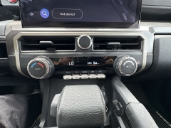 Used 2024  Toyota Tacoma 4WD TRD Off Road Double Cab 5ft Bed AT at Kama'aina Nissan near Hilo&comma; HI