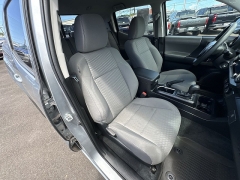 Used 2023  Toyota Tacoma 2WD SR5 Double Cab 5' Bed I4 AT &lpar;Natl&rpar; at IK Auto Group near Hilo&comma; HI
