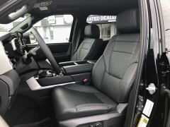 Used 2025  Toyota Tundra 4WD Limited CrewMax 6&period;5ft Bed at Kama'aina Nissan near Hilo&comma; HI