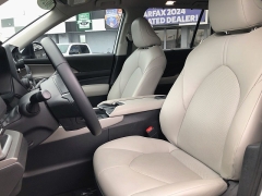 Used 2024  Toyota Grand Highlander XLE FWD at Kona Nissan near Kailua Kona&comma; HI