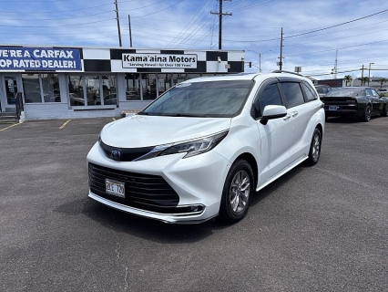 2022 Toyota Sienna XLE