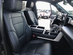 Used 2025  Toyota Tundra 4WD Limited CrewMax 5&period;5ft Bed at Kama'aina Nissan near Hilo&comma; HI