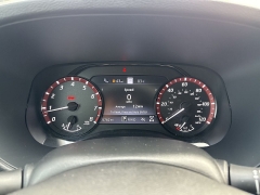 Used 2024  Nissan Frontier Crew Cab 4x4 PRO-4X at IK Auto Group near Hilo&comma; HI