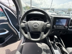 Used 2024  Nissan Frontier Crew Cab 4x2 SV at IK Auto Group near Hilo&comma; HI