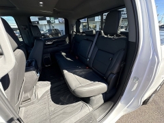 Used 2025  GMC Sierra 1500 4WD Crew Cab 157" SLT at Kama'aina Nissan near Hilo&comma; HI