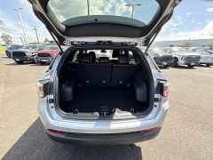 New 2026  Jeep Compass Latitude Altitude 4x4 at IK Auto Group near Hilo&comma; HI