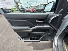Used 2024  Toyota Tacoma 4WD TRD Off Road Double Cab 5ft Bed AT at Kama'aina Nissan near Hilo&comma; HI
