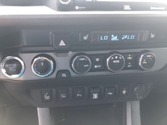 Used 2020  Toyota Tacoma 4WD Double Cab TRD Off-Road Auto at Kona Nissan near Kailua Kona&comma; HI