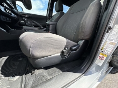 Used 2018  Toyota Tacoma 2WD Double Cab SR5 V6 at Kona Nissan near Kailua Kona&comma; HI