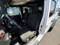 Used 2023  Jeep Gladiator Rubicon 4x4 at Kama'aina Nissan near Hilo&comma; HI