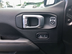 Used 2022  Jeep Wrangler Unlimited Rubicon 392 4x4 at IK Auto Group near Hilo&comma; HI