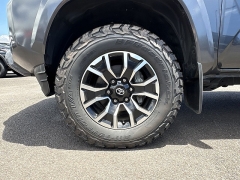 Used 2023  Toyota Tacoma 4WD TRD Sport Double Cab 5ft Bed V6 AT at Kama'aina Nissan near Hilo&comma; HI