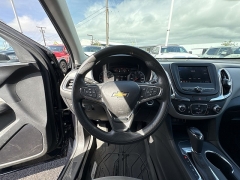 Used 2021  Chevrolet Equinox FWD 4dr LS w&sol;1LS at Kona Nissan near Kailua Kona&comma; HI