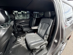 Used 2022  Jeep Wagoneer Series III 4x4 at Kama'aina Nissan near Hilo&comma; HI