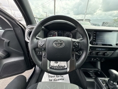 Used 2023  Toyota Tacoma 4WD TRD Off Road Double Cab 5ft Bed V6 AT at Kama'aina Nissan near Hilo&comma; HI