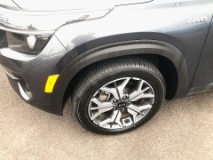 Used 2021  Kia Seltos 4d SUV AWD EX at Kama'aina Nissan near Hilo&comma; HI