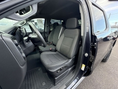Used 2022  Chevrolet Silverado 1500 4WD Crew Cab 147" Custom Trail Boss at IK Auto Group near Hilo&comma; HI
