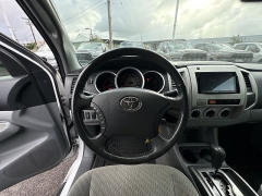 Used 2010  Toyota Tacoma 2WD D-Cab PreRunner Short Bed at Kona Nissan near Kailua Kona&comma; HI