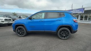 New 2026  Jeep Compass Latitude Altitude 4x4 at IK Auto Group near Hilo&comma; HI