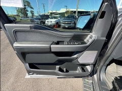 Used 2025  Ford F-150 4WD LARIAT SuperCrew 5&period;5' Box at Kona Nissan near Kailua Kona&comma; HI