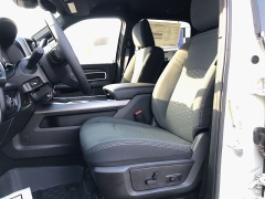 New 2025 Ram 3500 4WD Big Horn Crew Cab 8' Box at IK Auto Group near Hilo, HI