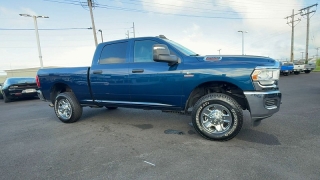 Used 2024  Ram 2500 4WD Tradesman Crew Cab 6'4" Box at IK Auto Group near Hilo&comma; HI