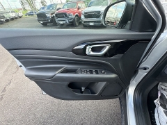 New 2026  Jeep Compass Latitude Altitude 4x4 at IK Auto Group near Hilo&comma; HI