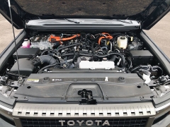 Used 2025  Toyota Land Cruiser 4WD at Kama'aina Nissan near Hilo&comma; HI