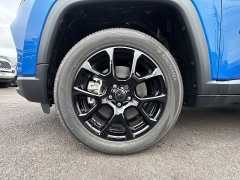 New 2026  Jeep Compass Latitude Altitude 4x4 at IK Auto Group near Hilo&comma; HI
