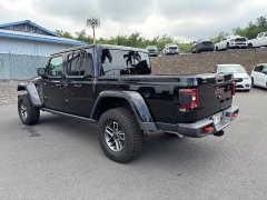 Used 2025  Jeep Gladiator Mojave 4x4 at IK Auto Group near Hilo&comma; HI