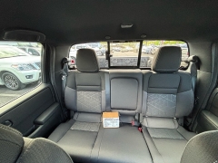 New 2026  Nissan Frontier Crew Cab 4x4 SV at Kama'aina Nissan near Hilo&comma; HI