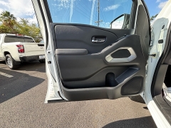 New 2026  Nissan Frontier Crew Cab 4x4 SV at IK Auto Group near Hilo&comma; HI