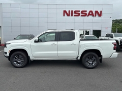 New 2025 Nissan Frontier Crew Cab 4x4 SV at Kama'aina Nissan near Hilo, HI