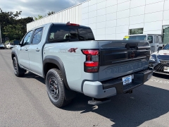New 2026  Nissan Frontier Crew Cab 4x4 PRO-4X at Kama'aina Nissan near Hilo&comma; HI