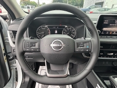 New 2025 Nissan Rogue FWD SV at Kama'aina Nissan near Hilo, HI