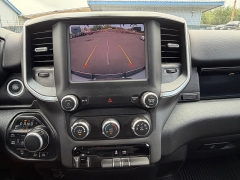 Used 2022  Ram 1500 4WD Big Horn Crew Cab 5'7" Box at Kona Nissan near Kailua Kona&comma; HI