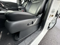 Used 2024  Nissan Frontier Crew Cab 4x4 SL at IK Auto Group near Hilo&comma; HI