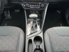 Used 2022  Kia Niro LXS FWD at Kama'aina Nissan near Hilo&comma; HI