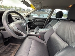 Used 2016  Nissan Altima 4d Sedan 2&period;5L SR at IK Auto Group near Hilo&comma; HI