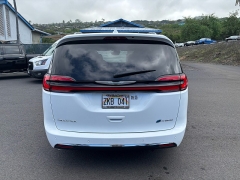 Used 2021  Chrysler Pacifica Hybrid Limited FWD at IK Auto Group near Hilo&comma; HI