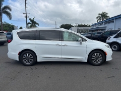 Used 2021  Chrysler Pacifica Hybrid Limited FWD at IK Auto Group near Hilo&comma; HI